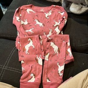 Size 8 girls pajamas. Set of 3. Never worn . Brand new with tags .